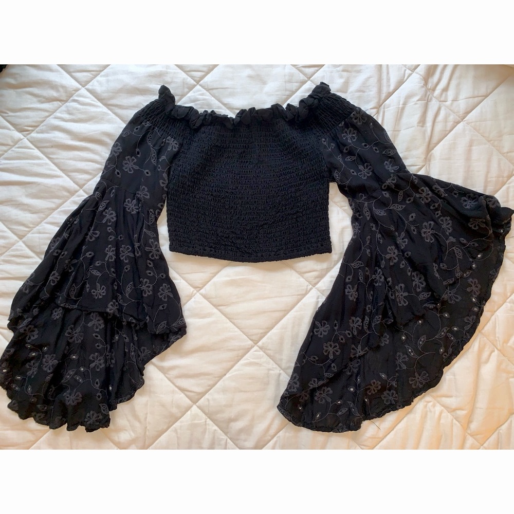 Surf Gypsy bell sleeve crop top